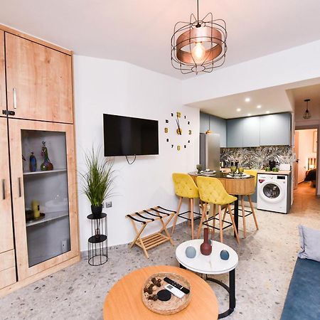 Apartamento Comfy Dots Larissa Exterior foto